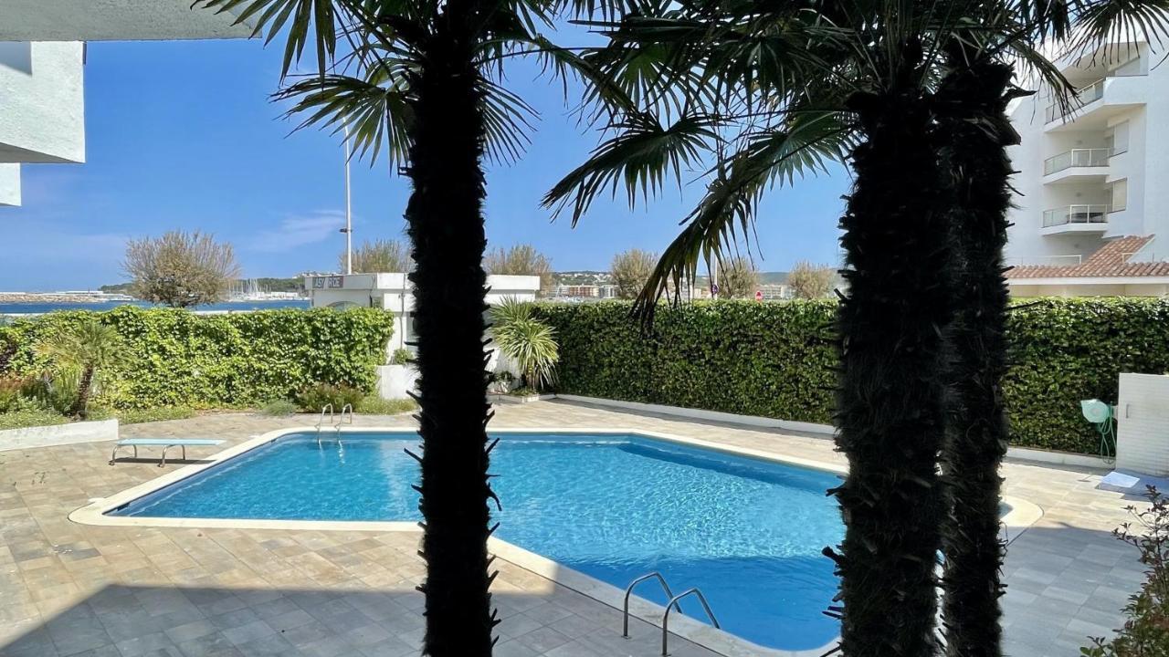 Passeig Del Mar - Apartamentos Primera Linea Ля Эскала Экстерьер фото