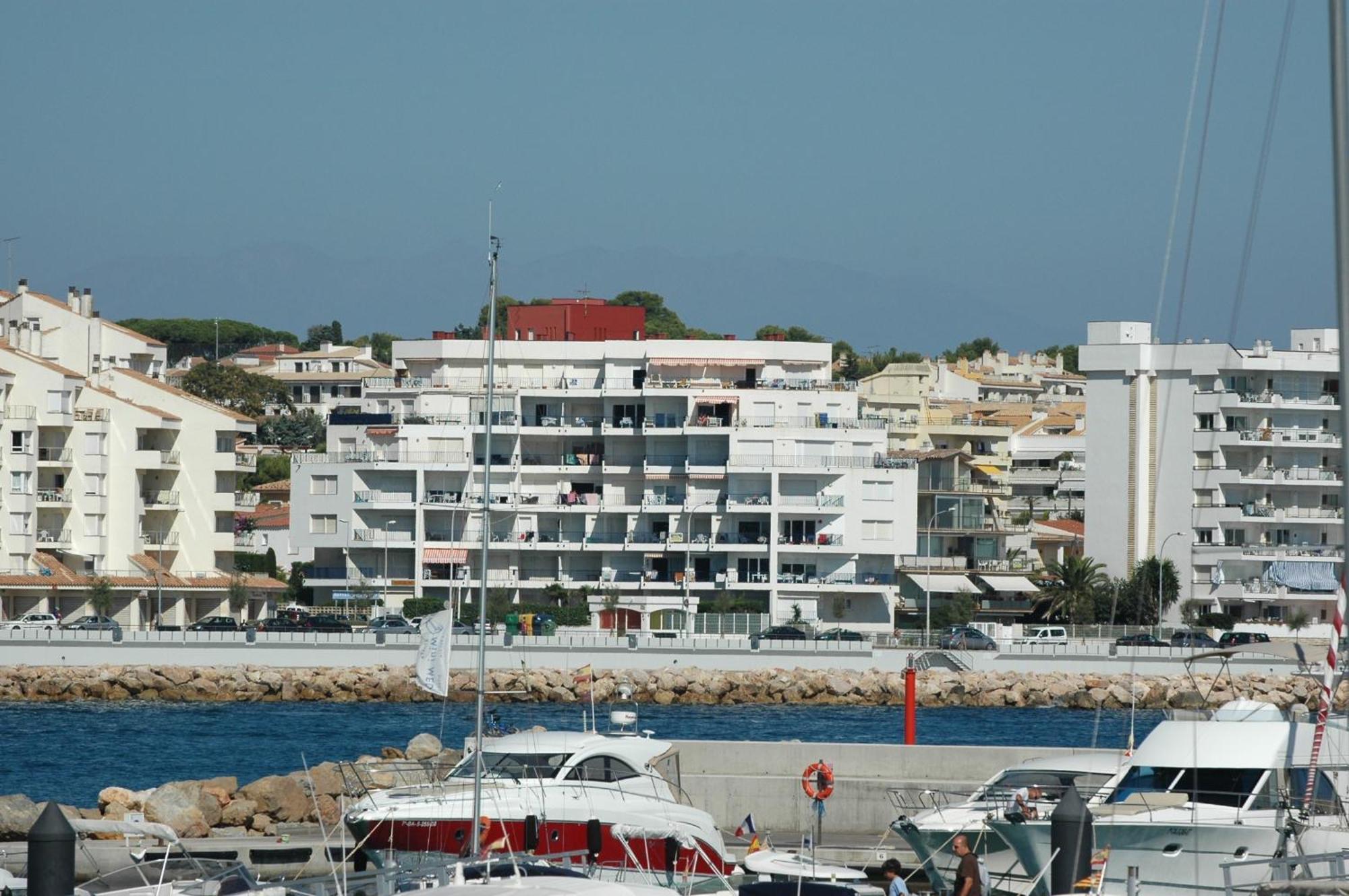 Passeig Del Mar - Apartamentos Primera Linea Ля Эскала Экстерьер фото