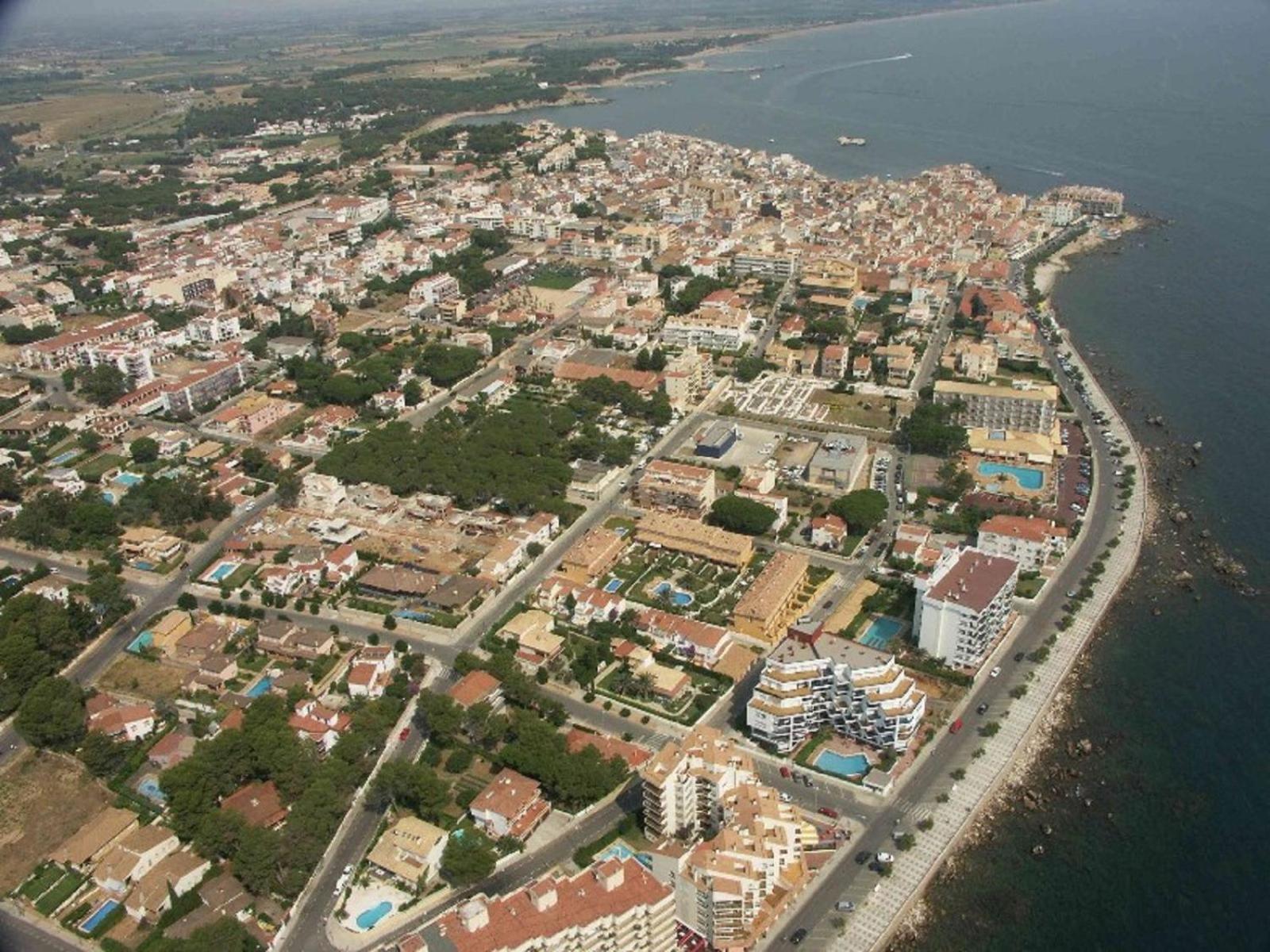 Passeig Del Mar - Apartamentos Primera Linea Ля Эскала Экстерьер фото