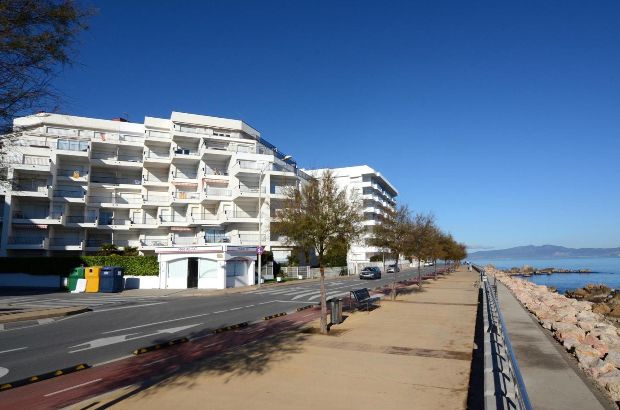 Passeig Del Mar - Apartamentos Primera Linea Ля Эскала Экстерьер фото